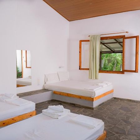 Camping Pefki Hotel Bagian luar foto